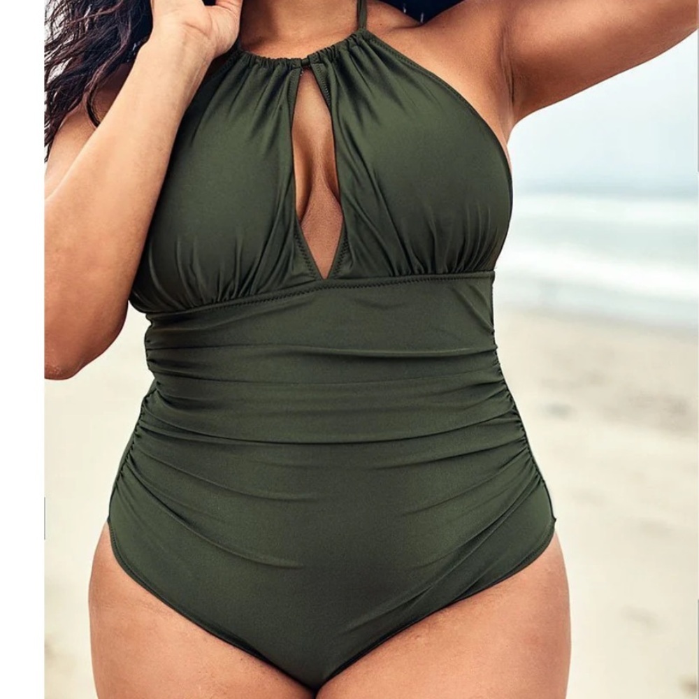 Cupshe Black One Piece Halter Tie Neck Slimming Padded Full Coverage Swimsuit 1X